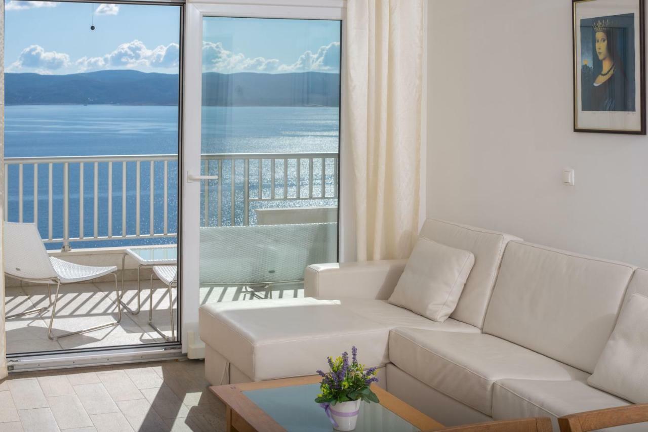 Apartments Vela Sollis Marusici  Екстер'єр фото